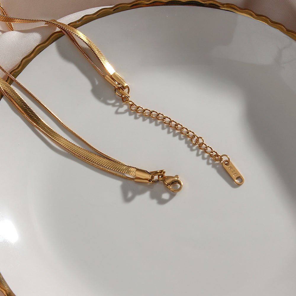Collar Triple 18K